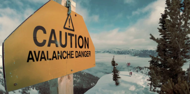 Avalanche Alert issued in J&k avalanche4545