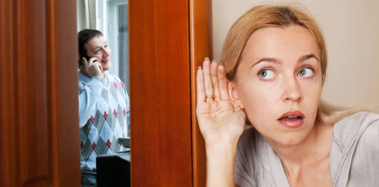 Spying on spouse’s phone is now punishable in Saudi Arabia Saudi-phone-spy