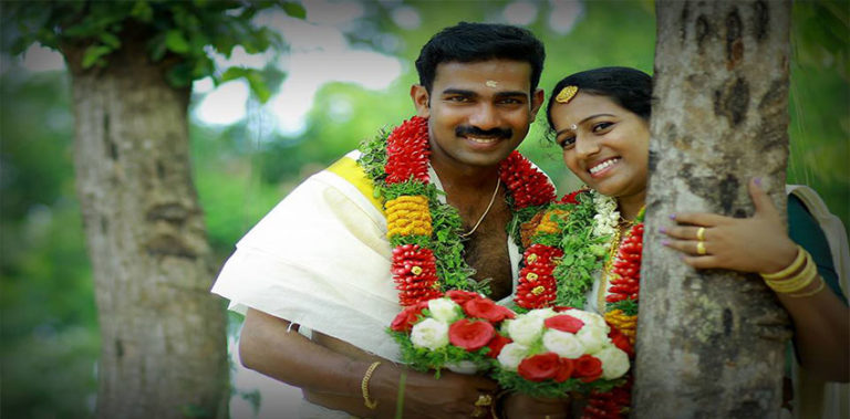 രഞ്ജിഷ്- സരിഗമ: ഒരു ഫെയിസ്ബുക്ക് കല്യാണം fe-image-ranjish