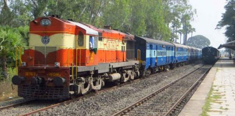 train_ramayana_01