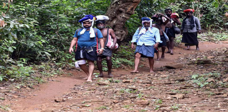 അയ്യപ്പഭക്തര് ശബരിമലയാത്ര ഒഴിവാക്കണം: ഹൈക്കോടതി sabarimala-ftrd