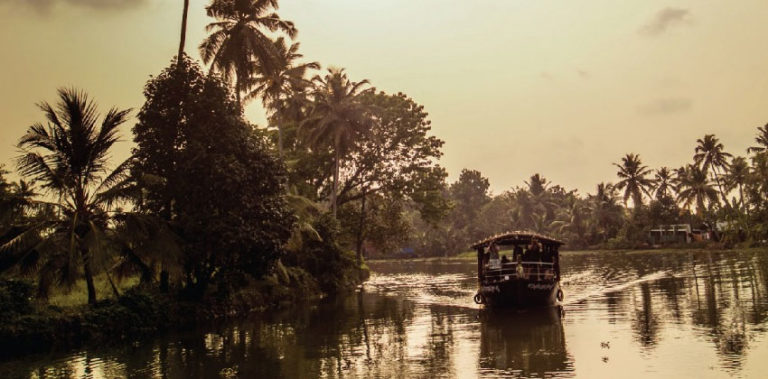 കേരള ബജറ്റ്; ടൂറിസത്തിന് 372 കോടി, അടിസ്ഥാന വികസനത്തിനായി 132 കോടി അനുവദിച്ചു its_time_for_kerala007