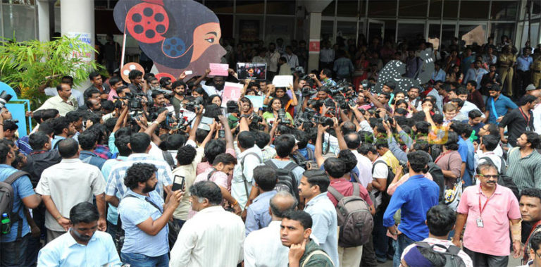 ചലചിത്രമേളയ്ക്ക് ഇന്ന് തുടക്കം; മുഖ്യമന്ത്രി ഉദ്ഘാടനം ചെയ്യും IFFK-FTRD