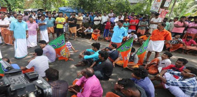 ഇനി മിന്നല് ഹര്ത്താലുകള് ഇല്ല; ഏഴ് ദിവസത്തെ മുന്കൂര് നോട്ടീസ് നല്കണമെന്ന് ഹൈക്കോടതി hartal