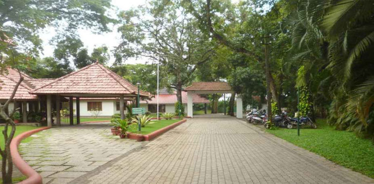 സഞ്ചാരികള്ക്കായി വാതില് തുറന്ന് കുമരകം ഗേറ്റ് വേ റിസോര്ട്ട് Untitled-4