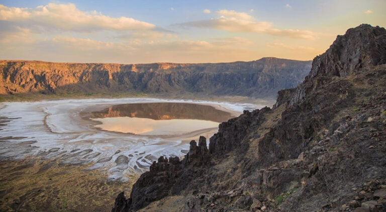 Saudi Arabia sticks to tourism target despite pandemic Wanbah crater saudi arabia