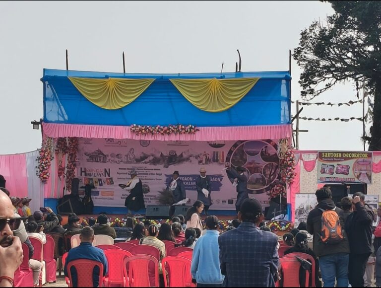 Strengthening Himalayan Tourism Strengthening Himalayan Tourism